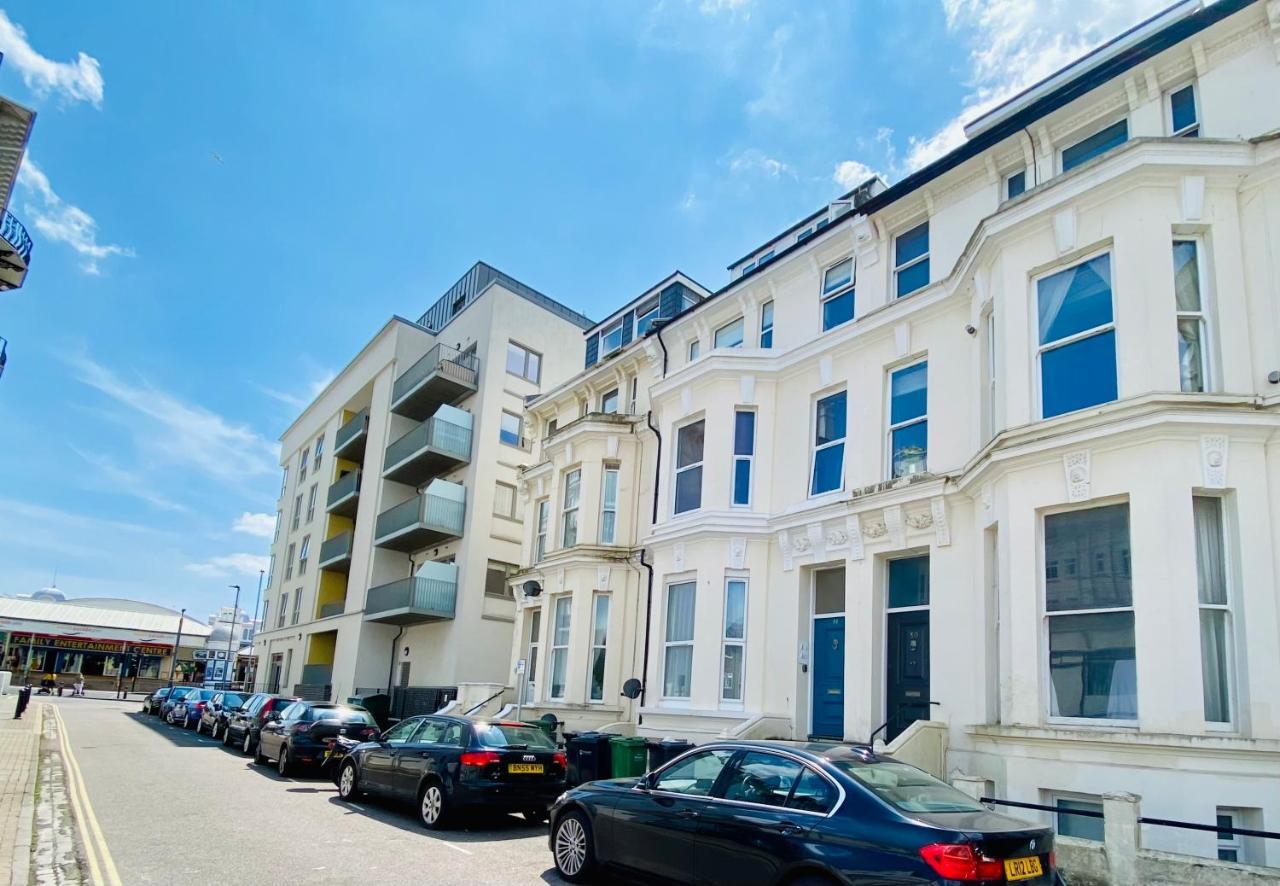 Ann Apartments Opposite The Pier With Sea View Portsmouth Eksteriør billede